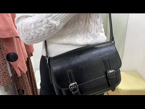 ❤️ 공공 자위 의 젊 bitch feralberry 가 a 도 에 이 피팅 룸 ❤️❌ 하드 포르노 우리 ️❤